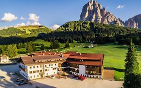 Monte Pana Dolomites Hotel